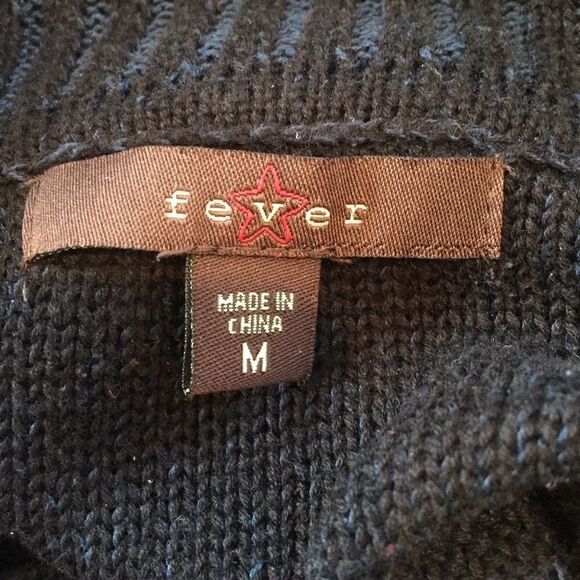 Fever Short Sleeve Sweater - Picture 4 of 5